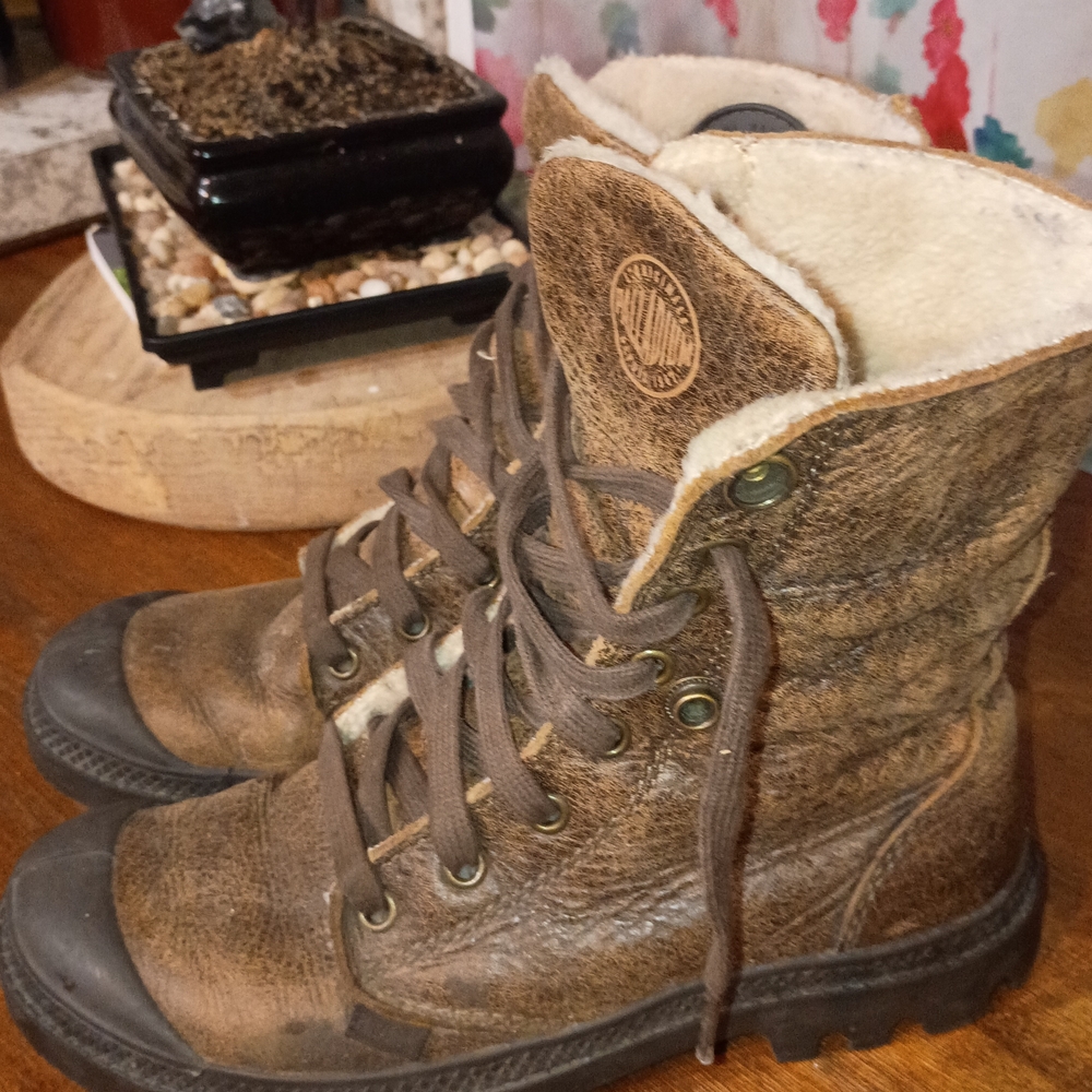 Palladium Brown Combat Boots